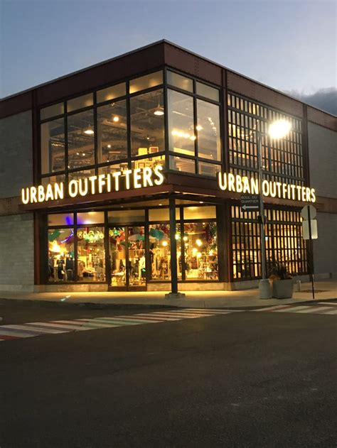 Urban Outfitters 